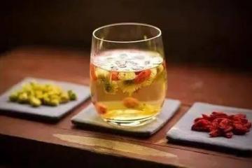 春暖莫忘“倒春寒”，省酸增甘來養肝